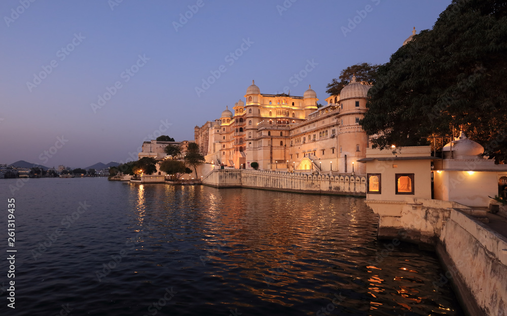 City Palace and Lake Pichola right after sunset in Udaipur, Rajasthan, India