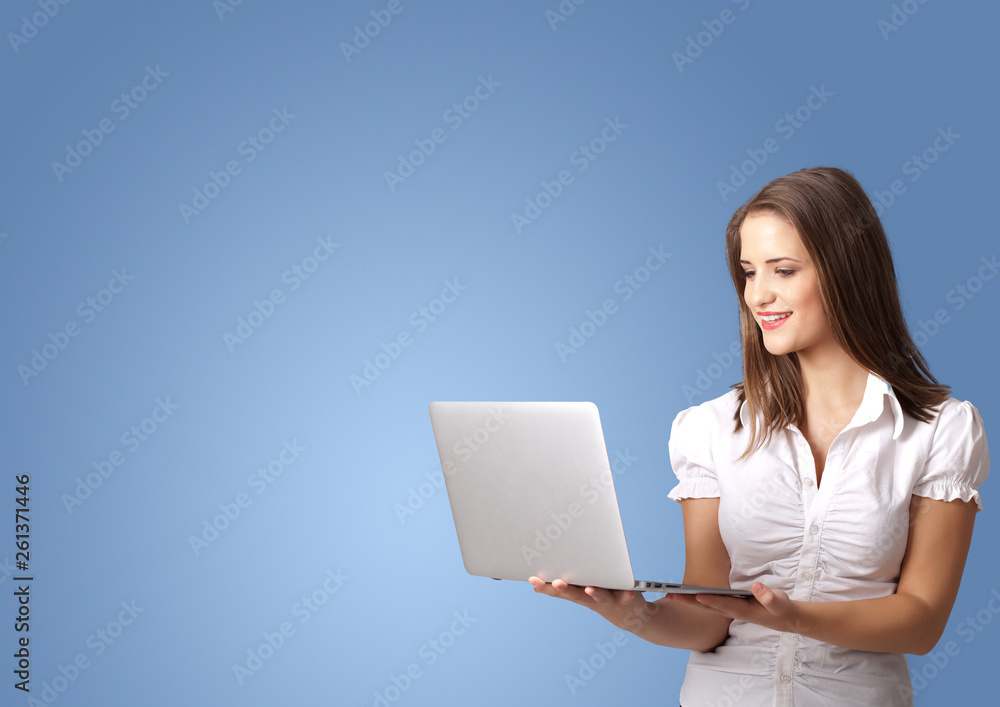 Young person presenting something with empty space
Young person presenting something with empty space