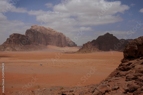 W  stenszenen Tourismus im Wadi Rum 