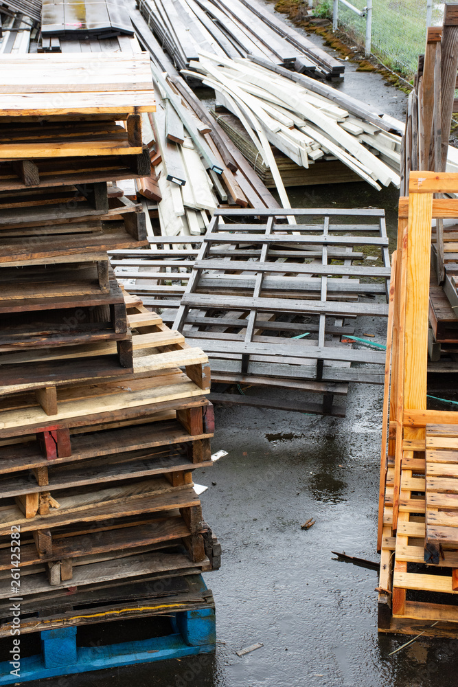 pallets pallets