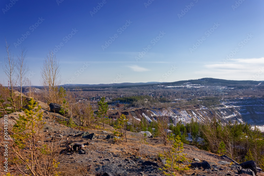 Fototapeta premium View of the quarry and the old mine from the observation platform