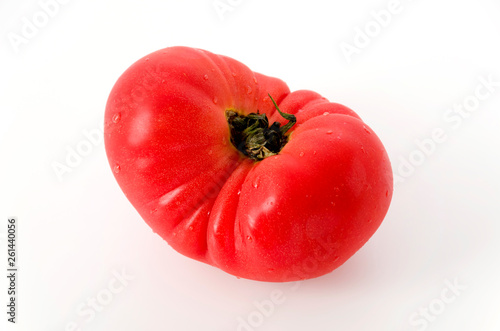 変な形のトマト