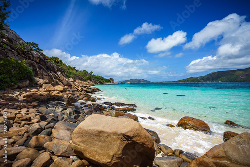 A lot of granite rocks on a coast on the seychelles 6 © Christian B.