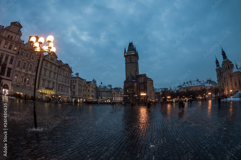 Fototapeta premium Old town square and medieval astronomical clock in Prague