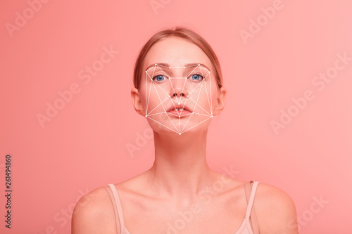 Tapety artystyczne Facial recognition security system. Face augment mobile phone technology concept.