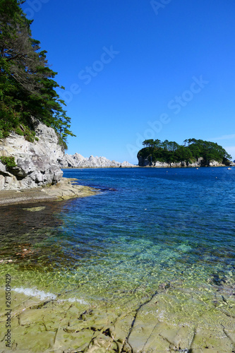 浄土ヶ浜。三陸復興国立公園の景勝地。宮古　岩手　日本。９月下旬。 © 義美 前田