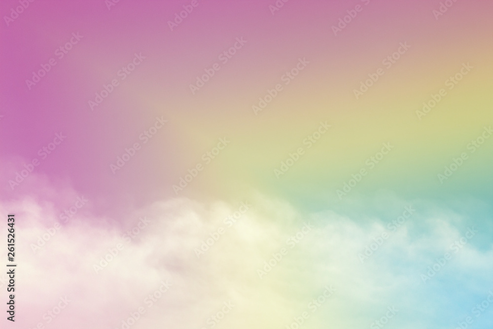 A soft fog cloud background whith a pastel colored orenge to blue gradient