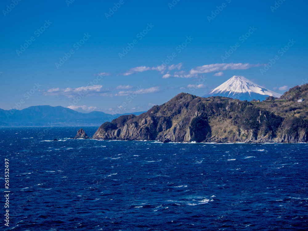 【伊豆半島ジオパーク】西伊豆黄金崎から見る富士山【春】