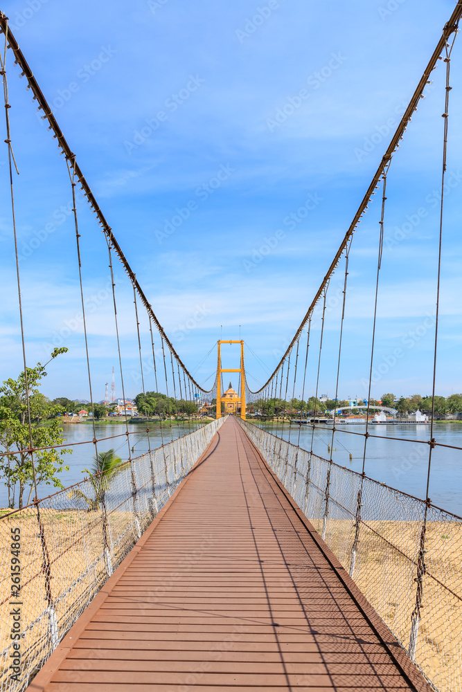 Obraz premium Bangkok Bicentennial Bridge over Ping river at Tak province, Thailand