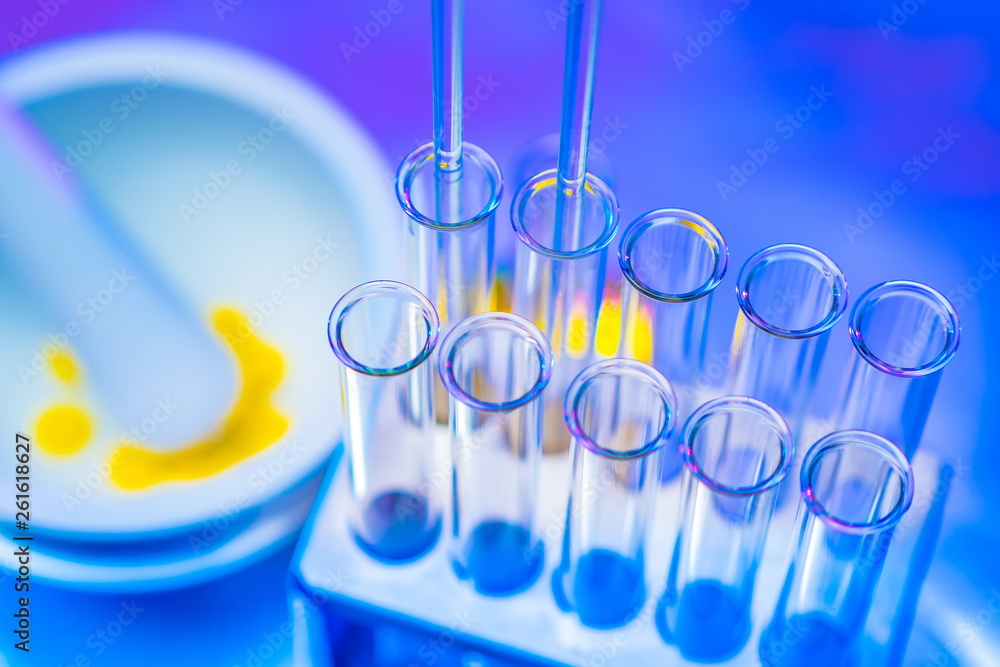 Research in the field of medicine. Chemical laboratory. Glass flasks with liquids. Development of medicinal priporatov. Chemistry in medicine. Check the quality of drugs. Research in the field of medicine. Chemical laboratory. Glass flasks with liquids. Development of medicinal priporatov. Chemistry in medicine. Check the quality of drugs.