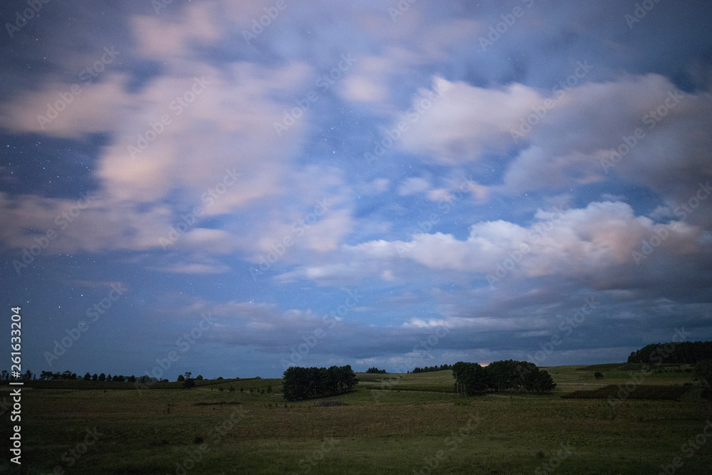 Fototapeta premium Starry Cloudy Sky