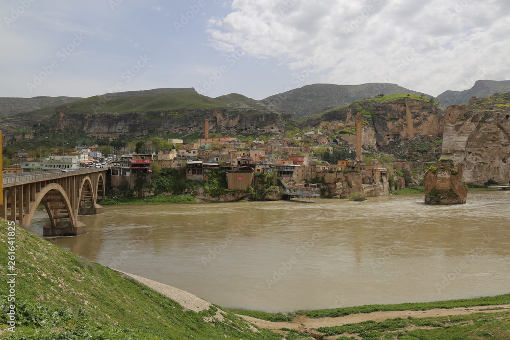 Obraz premium bridge over the river