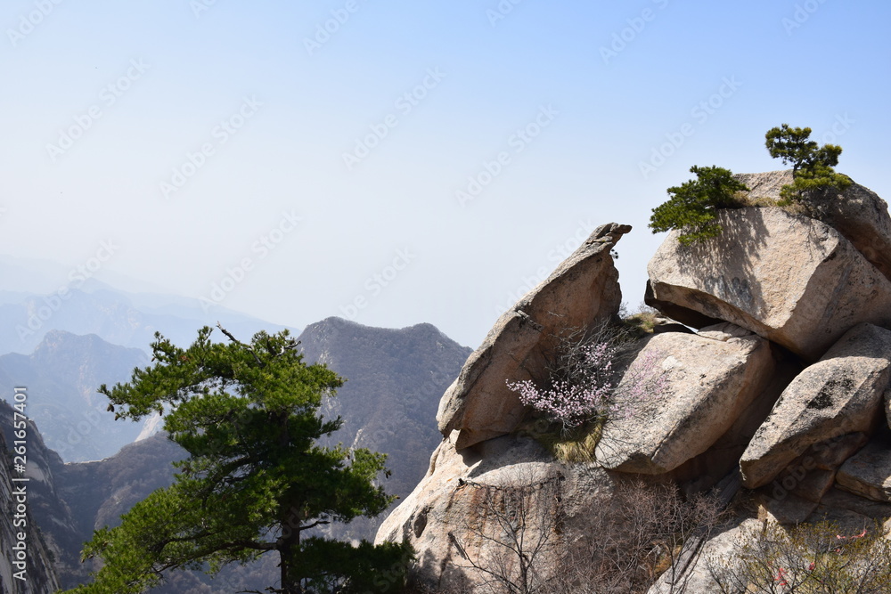 Staggered rocks, Huashan