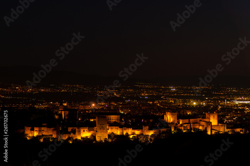 Fototapeta Naklejka Na Ścianę i Meble -  4k Night View of the famous Alhambra palace in Granada, Spain