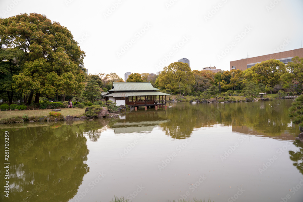 Fototapeta premium KIYOSUMI TEIEN garden in TOKYO,JAPAN. Spring