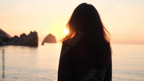girl silhouette at sunrise