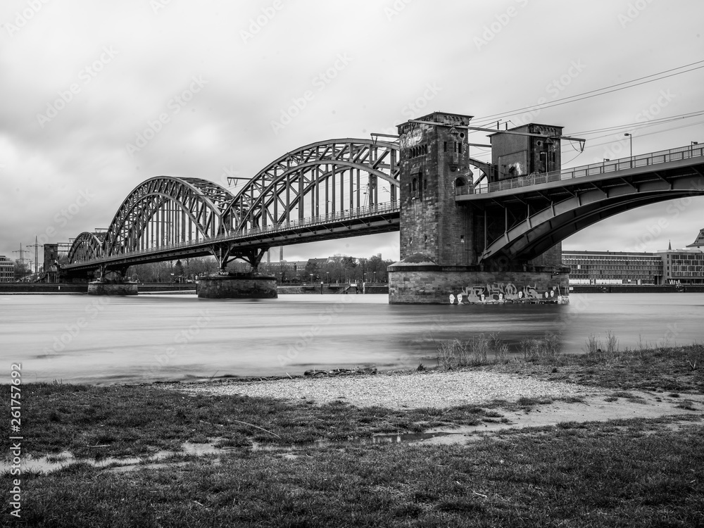 Naklejka premium Rheinbrücke