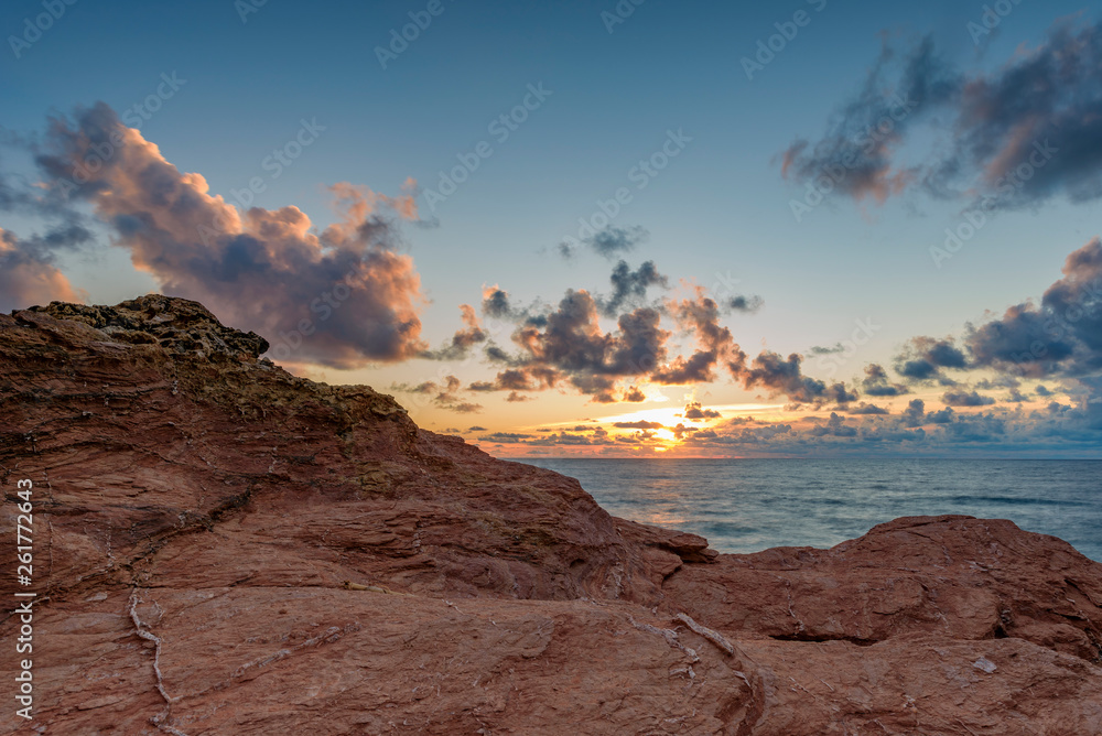 La scogliera di Macari al tramonto, Sicilia	