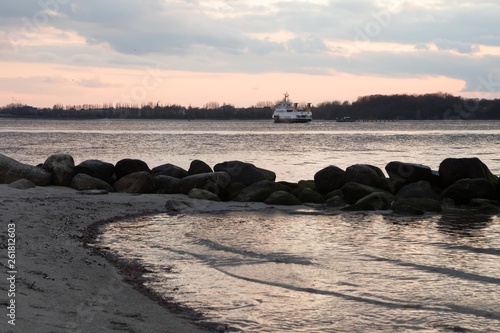 Förde Dampfer auf der Kieler Förde photo