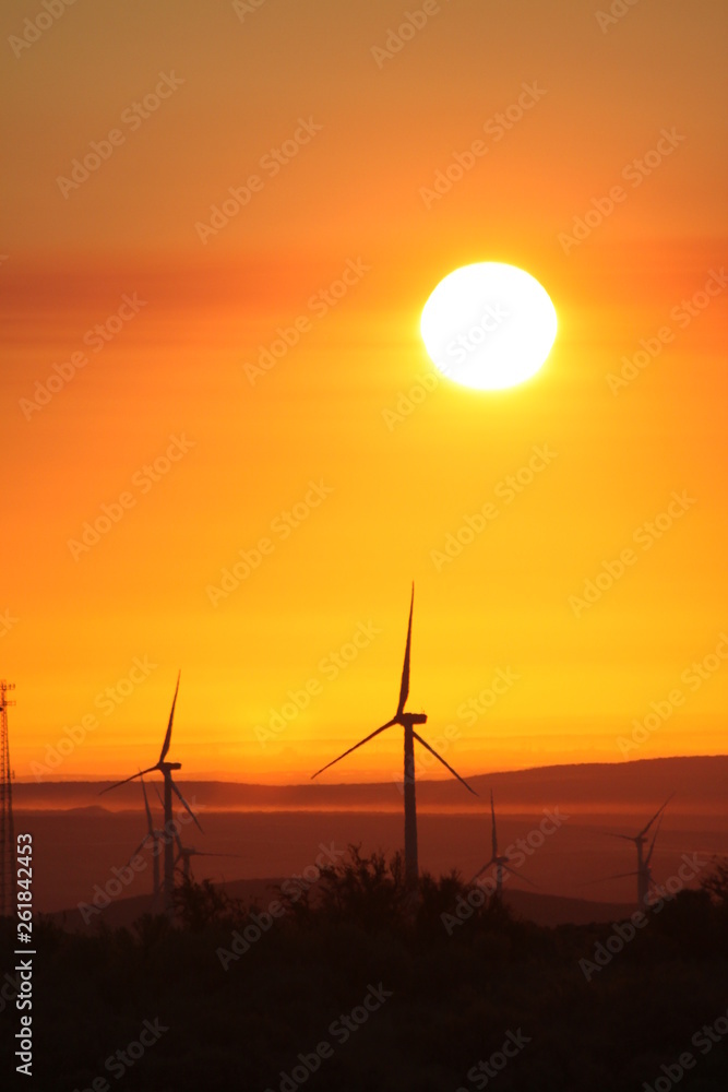 Obraz premium Central Washington Wind Turbines at Sunrise
