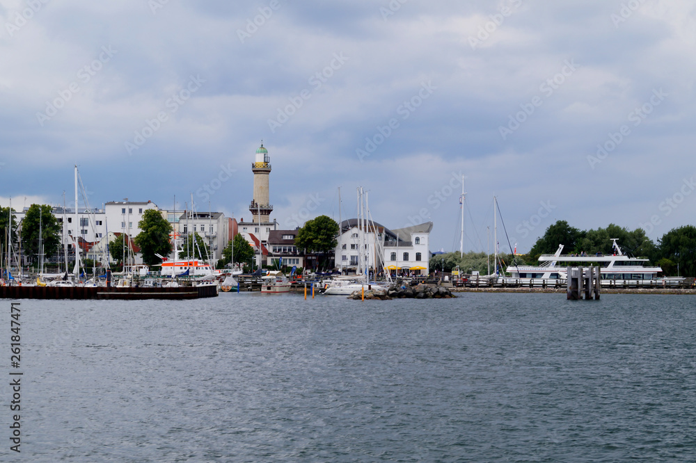 Hafenrundfahrt in Warnemünde an der Ostsee