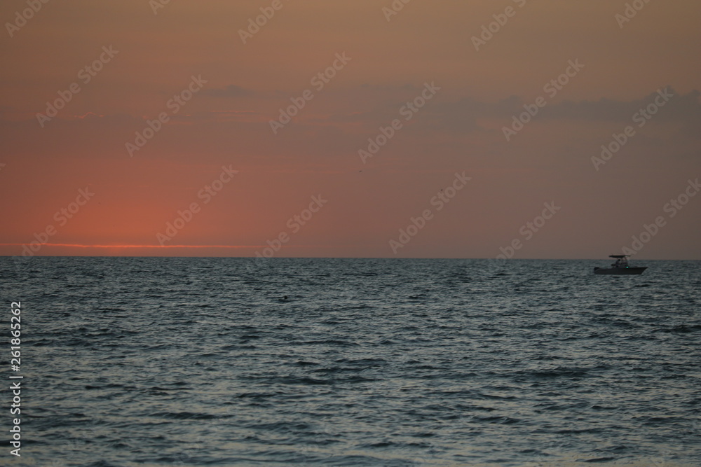 Fototapeta premium sunset over sea