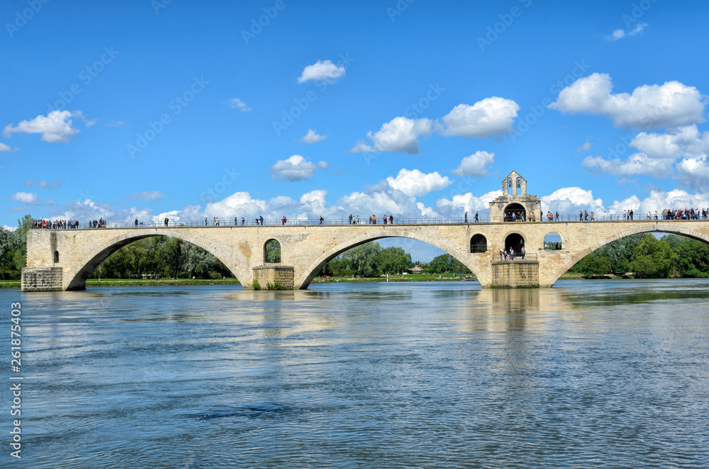 Le pont d'Avignon