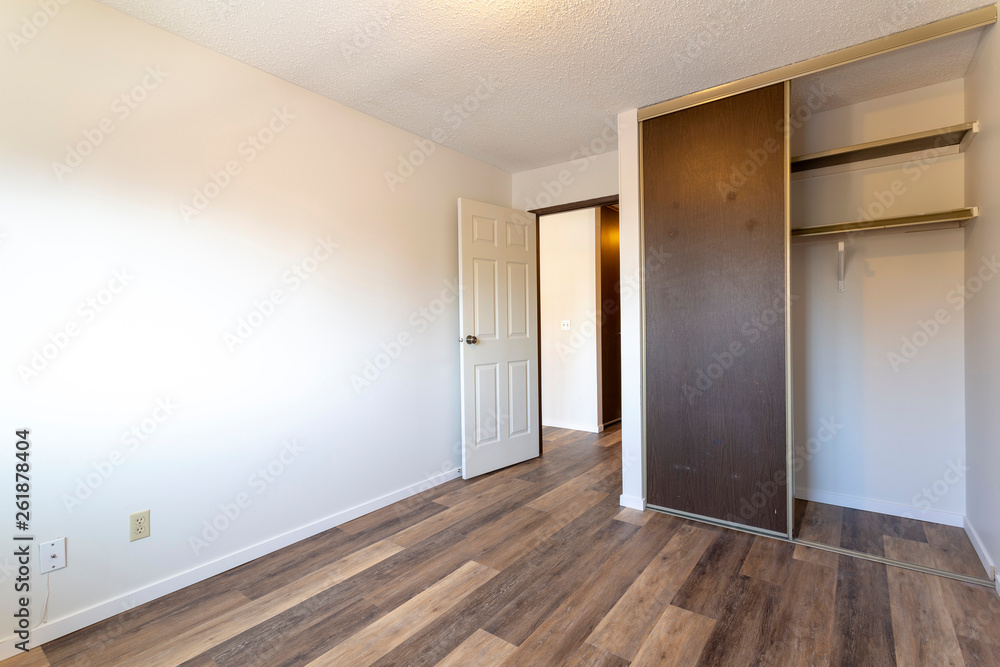 Empty Vacant Apartment Room Empty Vacant Apartment Room
