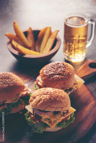 beef burgers with beer