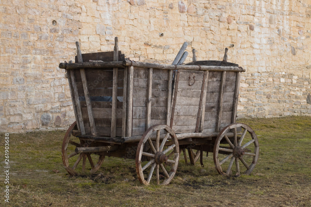 old-style wooden wagon