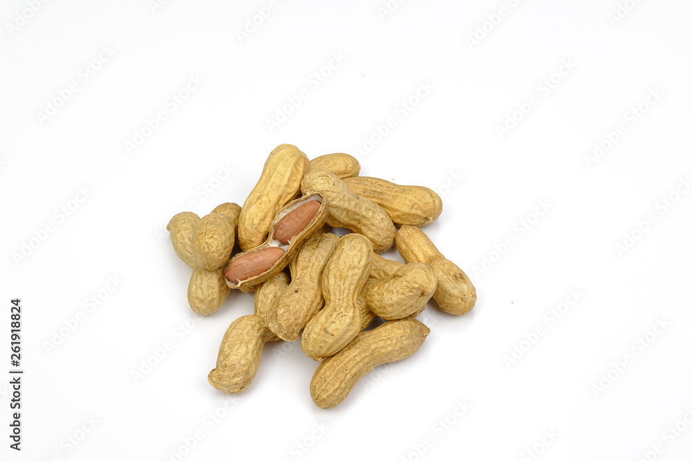 peanuts isolated on white background peanuts isolated on white background