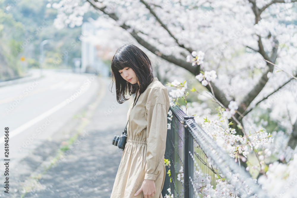 桜とカメラ女子 桜とカメラ女子