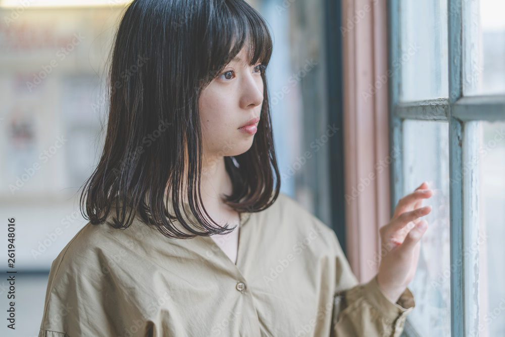 駅の女性 駅の女性