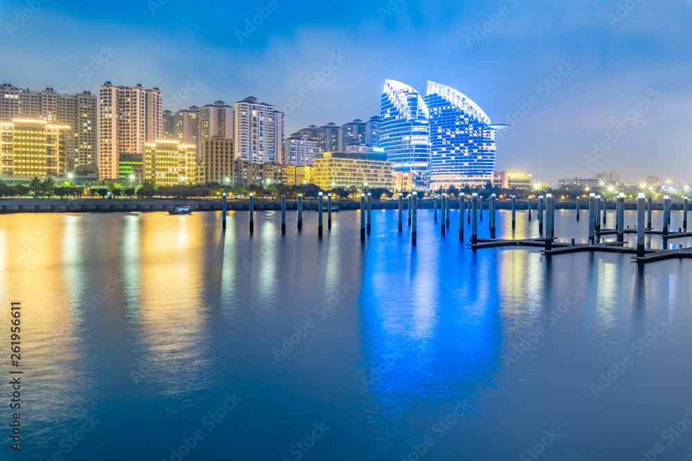 Naklejka premium City night view of Zhanjiang Sands Bay