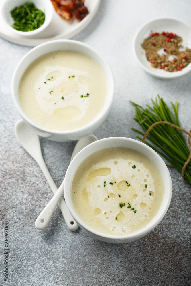 Creamy asparagus soup Creamy asparagus soup