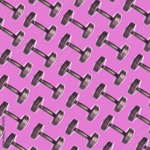 Pink pattern texture of dumbbells © Sylwia Brataniec