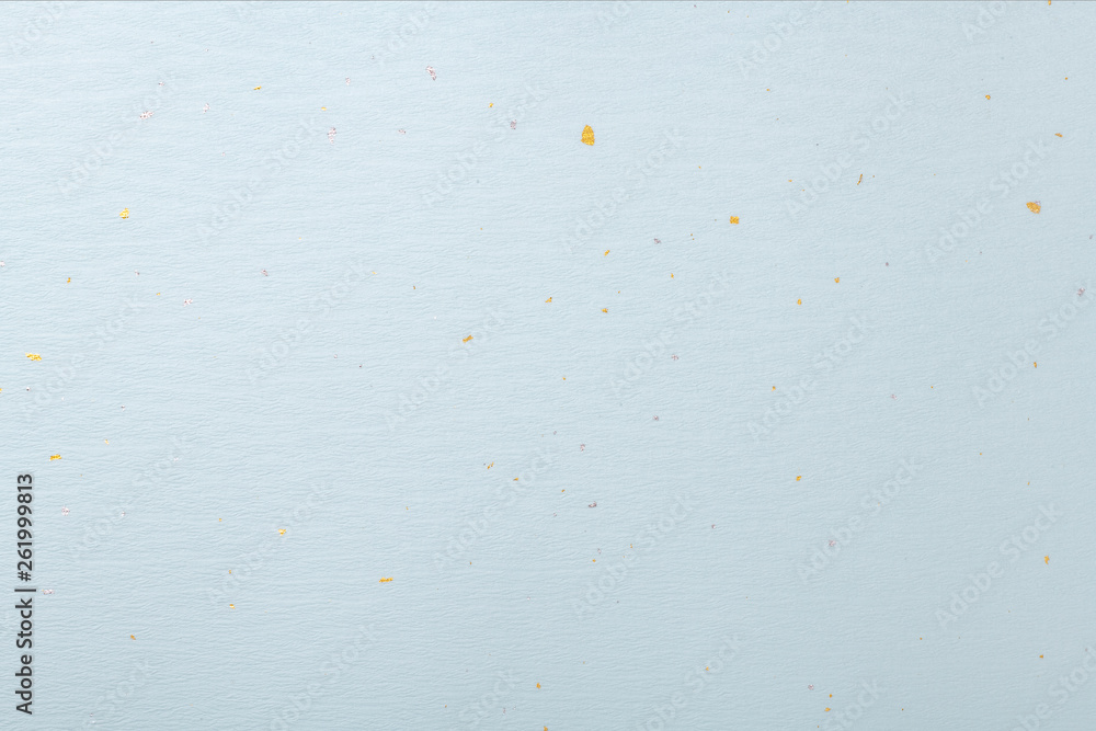 箔を散らした水色の紙 箔を散らした水色の紙