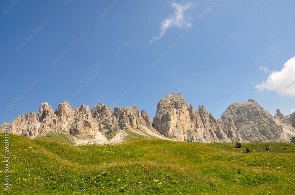 Fototapeta premium Unterwegs in den Dolomiten
