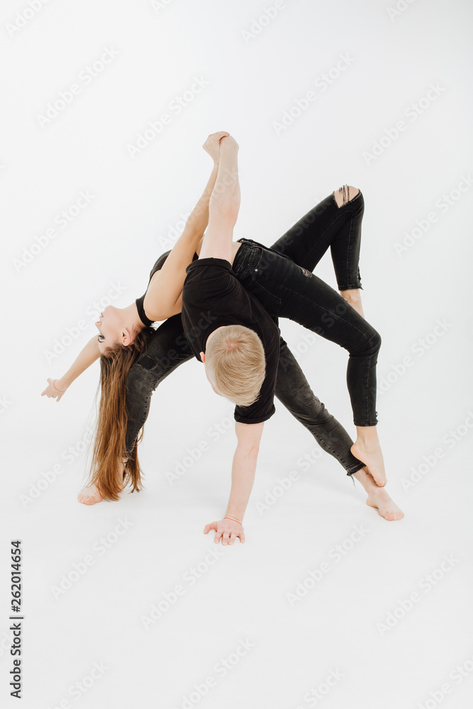 dance duet lifts