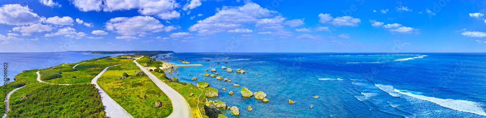 宮古島。東平安名崎灯台から見た風景（パノラマ）