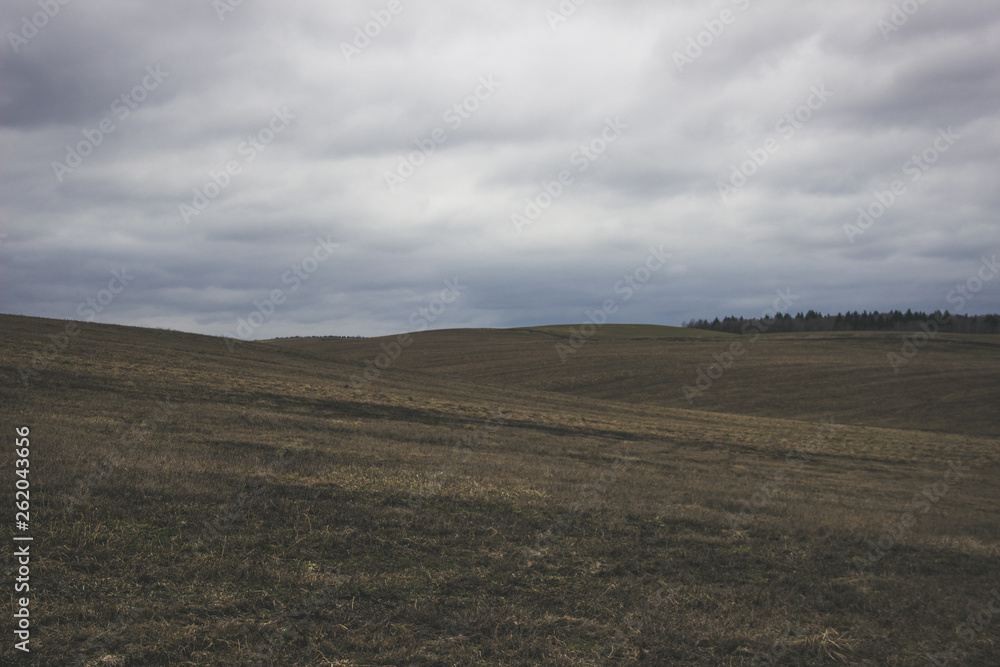 Obraz premium landscape with blue sky and clouds