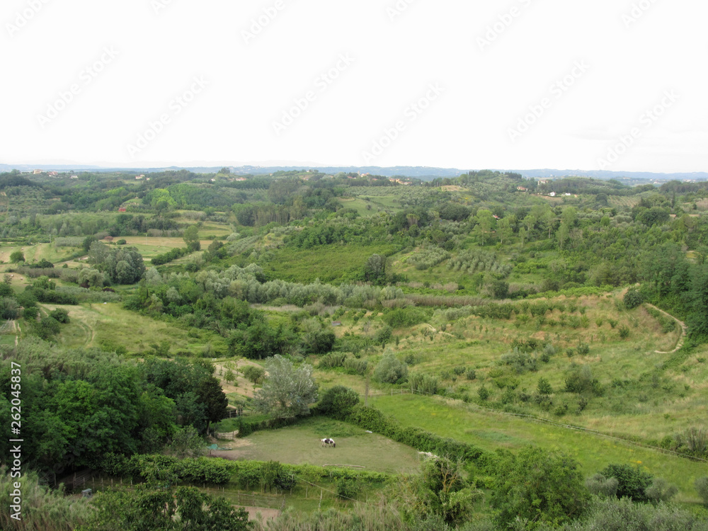 Obraz premium Scenic view of the tuscan countryside from the village of Lari, Province of Pisa, Tuscany, Italy