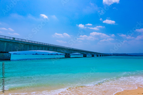 沖縄の綺麗な景色 © hasetetsu