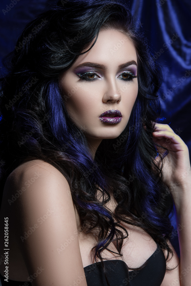 Gorgeous brunette with make up and hairstyle Gorgeous brunette with make up and hairstyle