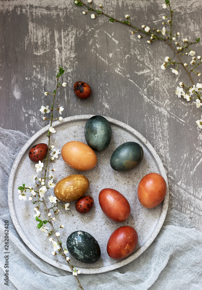 Easter eggs dyed with natural dyes, cabbage, chamomile, hibiscus and onion peel.