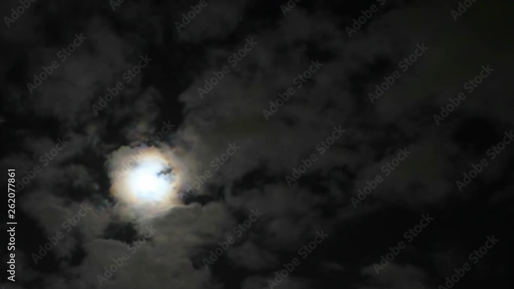 Full moon in night sky - 4k time lapse Full moon in night sky - 4k time lapse