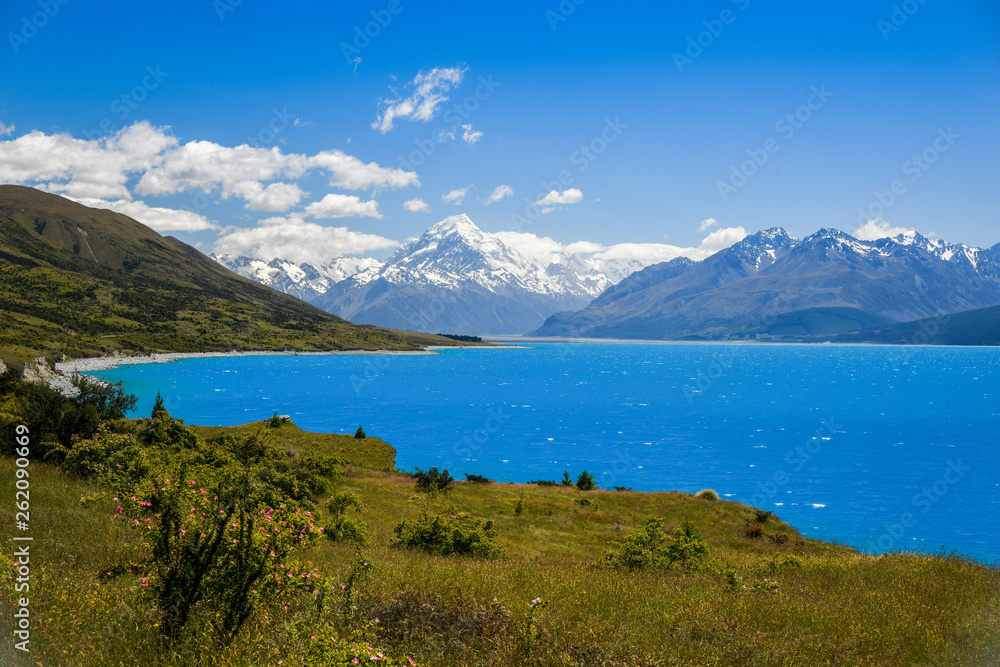 Lake Pukaki New Zealand