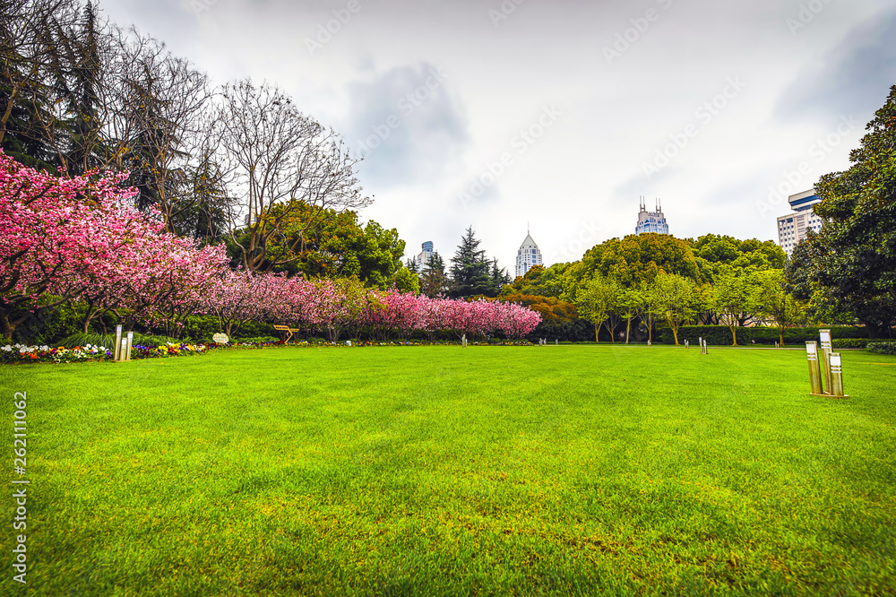 Naklejka premium Tradycyjny chiński park miejski.