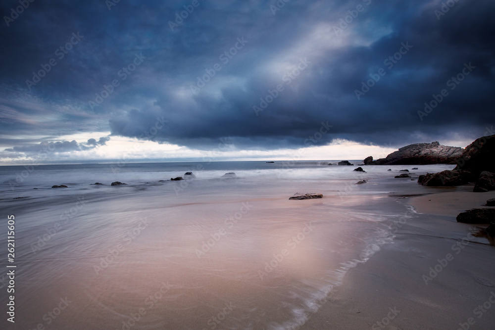 Obraz premium Moody Ocean