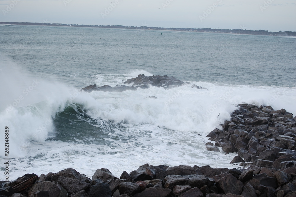 Waves on Jetty Waves on Jetty